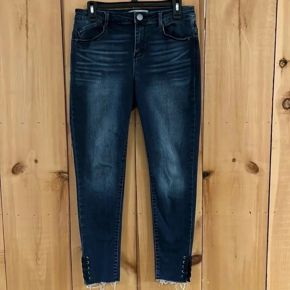 Democracy High Rise Skinny Jean Women’s Size 6